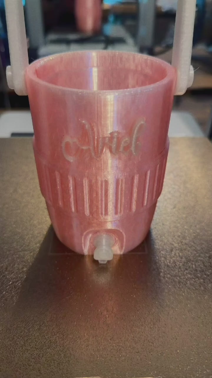 Mini can cooler